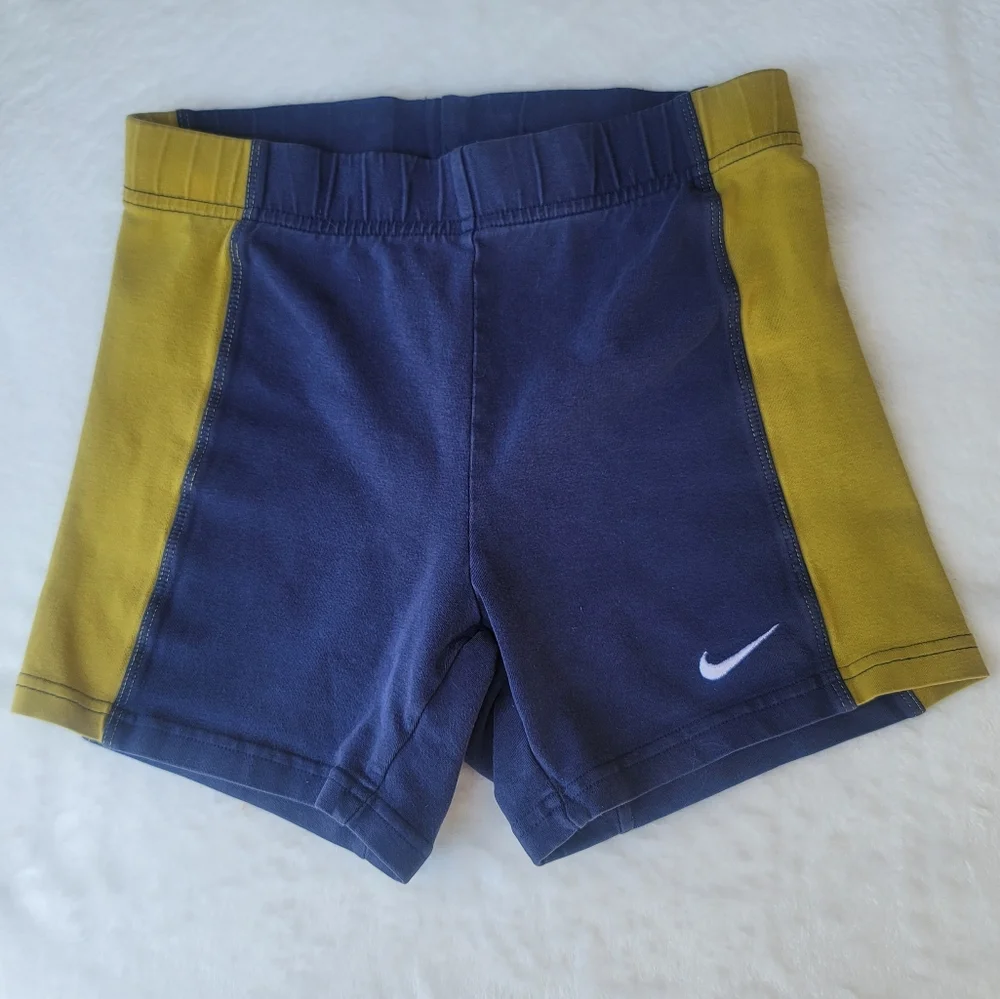 Nike Sports Bra and Shorts,  Chartreuse/Mustard Yellow and Denim Blue, Small - Picture 6 of 11